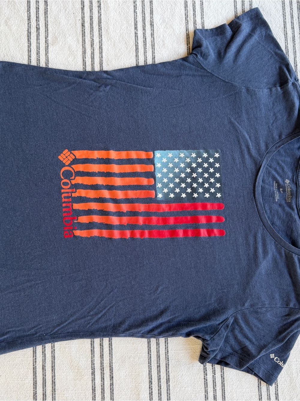 Columbia Navy Short-Sleeve Tee with Red & Orange Flag Graphic Woman’s S